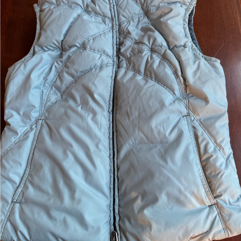 Nike Reversable Down Fill Vest 
Kids Size 12   Ladies XS